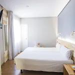 فندق Alda Centro 3*