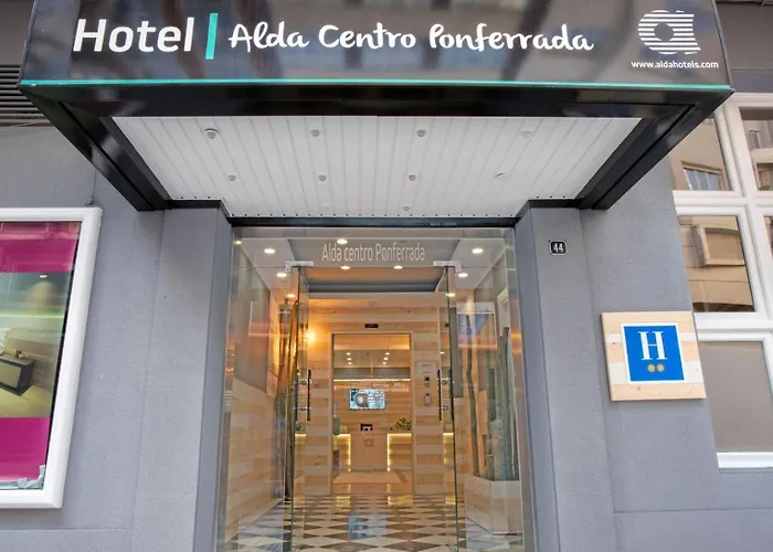 호텔 Alda Centro 3*